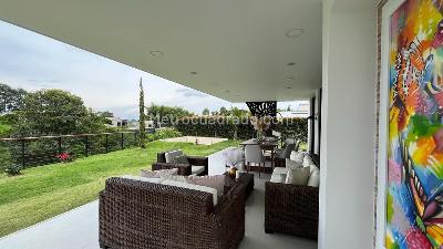 Casa de 3 alcobas en venta en Cerritos, Pereira, 243 m² · foto 6 de 20