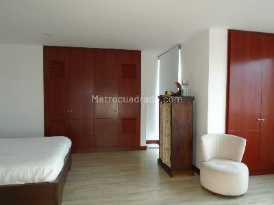 Apartamento de 2 alcobas en venta en Pinares, Pereira, 116 m² · foto 11 de 18