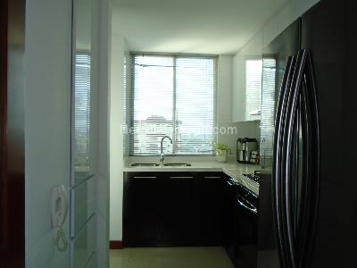 Apartamento de 2 alcobas en venta en Pinares, Pereira, 116 m² · foto 5 de 18