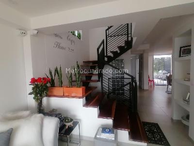 Casa en venta en Pinares, Pereira · foto 12 de 19