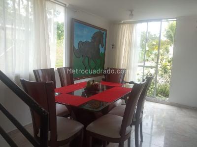 Casa en venta en Galicia, Pereira · foto 2 de 15