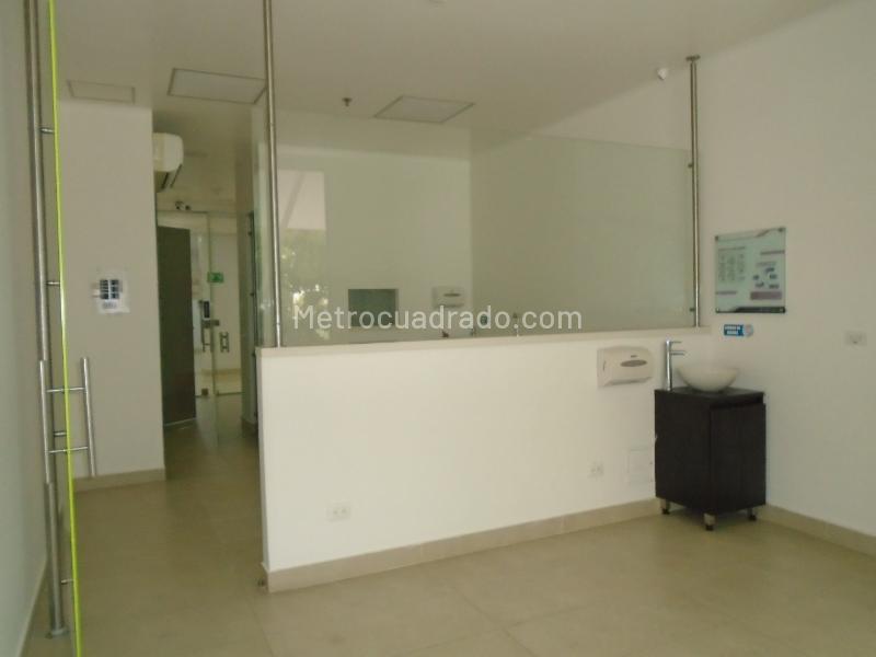 Local Comercial en Arriendo, Carrera 15, Pereira - Más