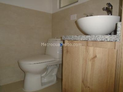 Apartamento de 3 alcobas en venta en Pinares, Pereira, 80 m² · foto 10 de 13
