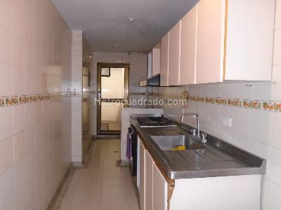 Apartamento en venta en Los Alpes, Pereira · foto 3 de 15