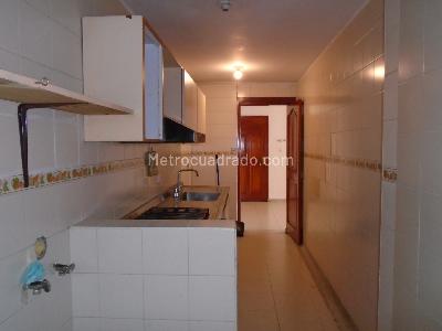 Apartamento en venta en Los Alpes, Pereira · foto 4 de 15