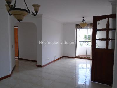 Apartamento en venta en Pinares, Pereira · foto 2 de 17