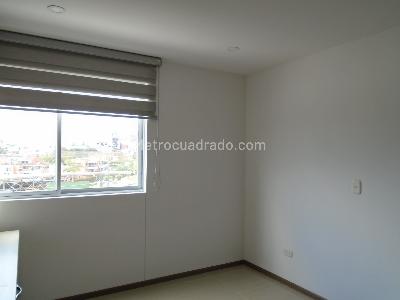 Apartamento en venta en Alamos, Pereira · foto 10 de 16