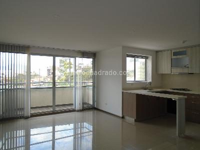 Apartamento en venta en Alamos, Pereira · foto 3 de 16