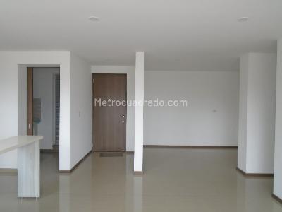 Apartamento en venta en Alamos, Pereira · foto 6 de 16