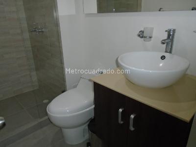 Apartamento en venta en Alamos, Pereira · foto 9 de 16