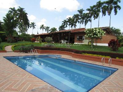 Casa en venta en Cerritos, Pereira · foto 2 de 20