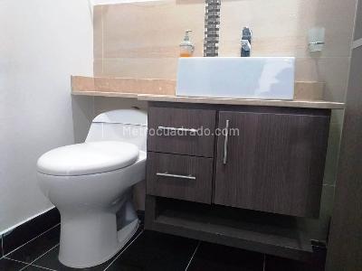 Apartaestudio en venta en Pinares, Pereira, 47 m² · foto 9 de 10
