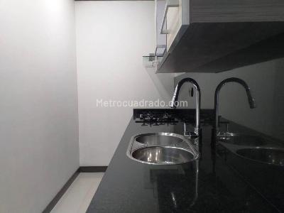 Apartaestudio en venta en Pinares, Pereira, 47 m² · foto 2 de 10