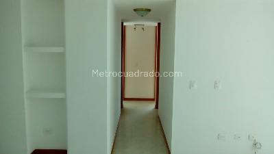 Apartamento en venta en Alamos, Pereira · foto 5 de 11