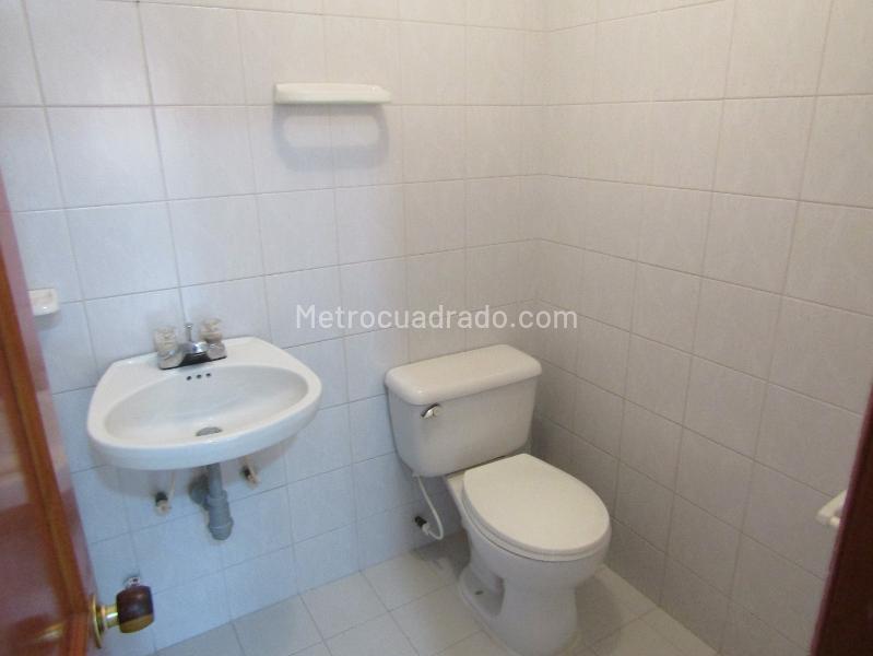 Oficina en Arriendo, CENTRO, Pereira - Más
