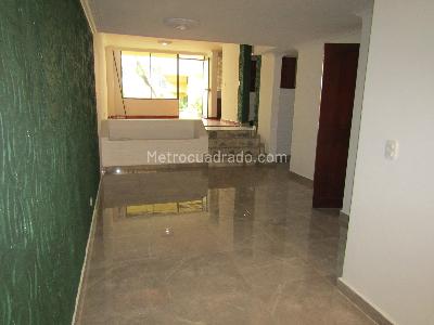 Casa en arriendo en Circunvalar, Pereira · foto 3 de 19