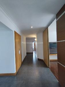 Apartamento de 3 alcobas en venta en Pinares, Pereira, 182 m² · foto 12 de 18