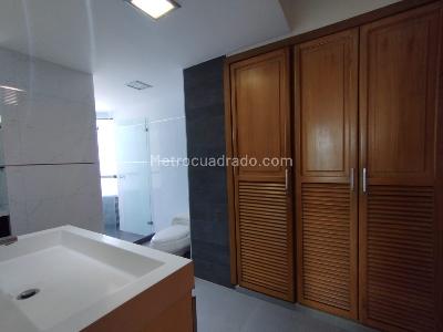 Apartamento de 3 alcobas en venta en Pinares, Pereira, 182 m² · foto 18 de 18
