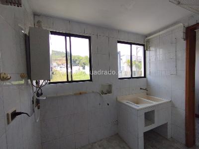 Apartamento de 3 alcobas en venta en Pinares, Pereira, 182 m² · foto 7 de 18