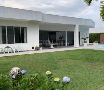 Casa en venta en Pueblito Cafetero, Pereira · foto 3 de 16
