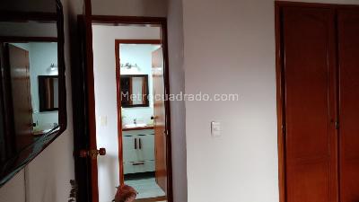 Apartamento en venta en Pinares, Pereira · foto 15 de 19