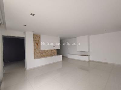 Casa de 4 alcobas en venta en Alamos, Pereira, 370 m² · foto 8 de 20