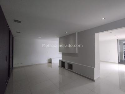 Casa de 4 alcobas en venta en Alamos, Pereira, 370 m² · foto 12 de 20