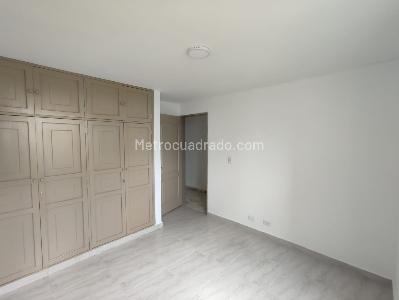Apartamento en venta en Av 30 De Agosto, Pereira · foto 14 de 17