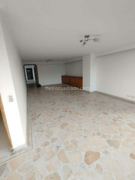 Piso – Pereira - Vista 2