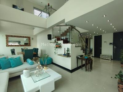 Apartamento en venta en Pinares, Pereira · foto 2 de 19
