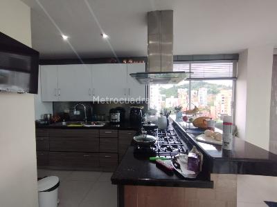 Apartamento en venta en Pinares, Pereira · foto 6 de 19
