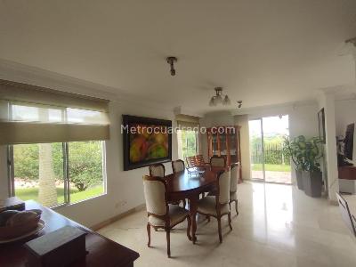 Casa de 3 alcobas en venta en Alamos, Pereira, 153 m² · foto 2 de 20