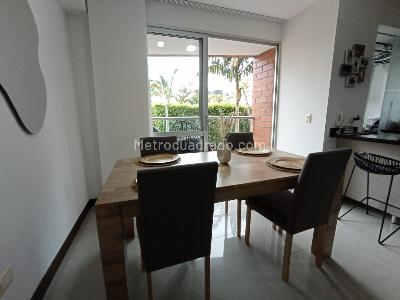 Apartamento de 2 alcobas en venta en Pinares, Pereira, 72 m² · foto 6 de 20