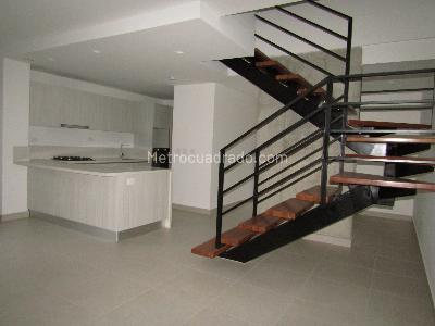 Casa en arriendo en Belmonte, Pereira · foto 2 de 19