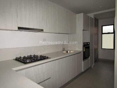 Casa en arriendo en Belmonte, Pereira · foto 3 de 19