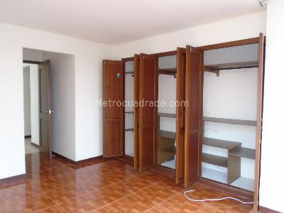 Apartamento en venta en Los Alpes, Pereira · foto 11 de 16