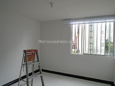 Apartamento de 3 alcobas en venta en Pinares, Pereira, 116 m² · foto 8 de 11