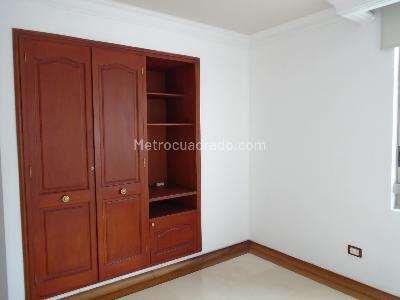 Apartamento en venta en Pinares, Pereira · foto 11 de 20
