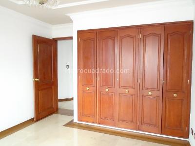 Apartamento en venta en Pinares, Pereira · foto 13 de 20