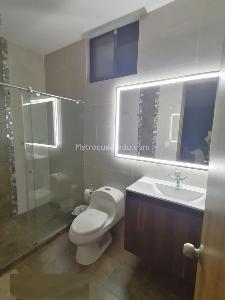 Casa de 3 alcobas en venta en Cerritos, Pereira, 300 m² · foto 11 de 11