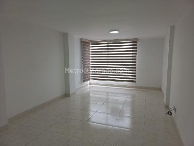 Apartamento en venta en La Elvira, Pereira · foto 4 de 11
