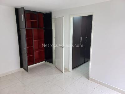 Apartamento en venta en La Elvira, Pereira · foto 8 de 11