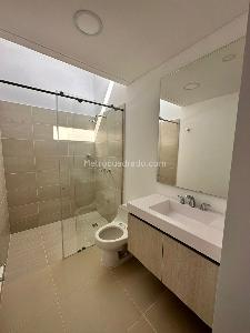 Casa de 3 alcobas en venta en Av De Las Americas, Pereira, 160 m² · foto 4 de 8