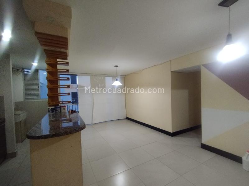 Apartamento en Arriendo, CIRCUNVALAR, Pereira