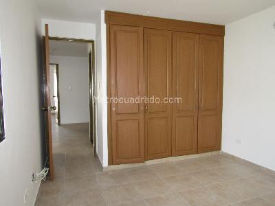 Casa de 3 alcobas en venta en Homecenter, Pereira, 155 m² · foto 2 de 13