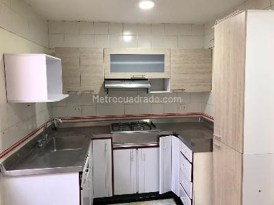 Apartamento en venta en Centro, Pereira · foto 3 de 13