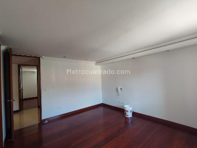 Casa de 3 alcobas en arriendo en Pinares Alto, Pereira, 237 m² · foto 12 de 20
