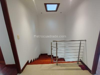 Casa de 3 alcobas en arriendo en Pinares Alto, Pereira, 237 m² · foto 8 de 20