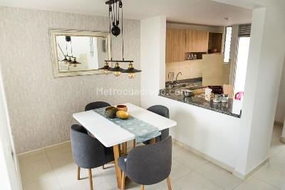 Casa en venta en Galicia, Pereira · foto 2 de 17