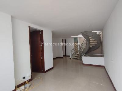 Casa en venta en Pinares Alto, Pereira · foto 8 de 17